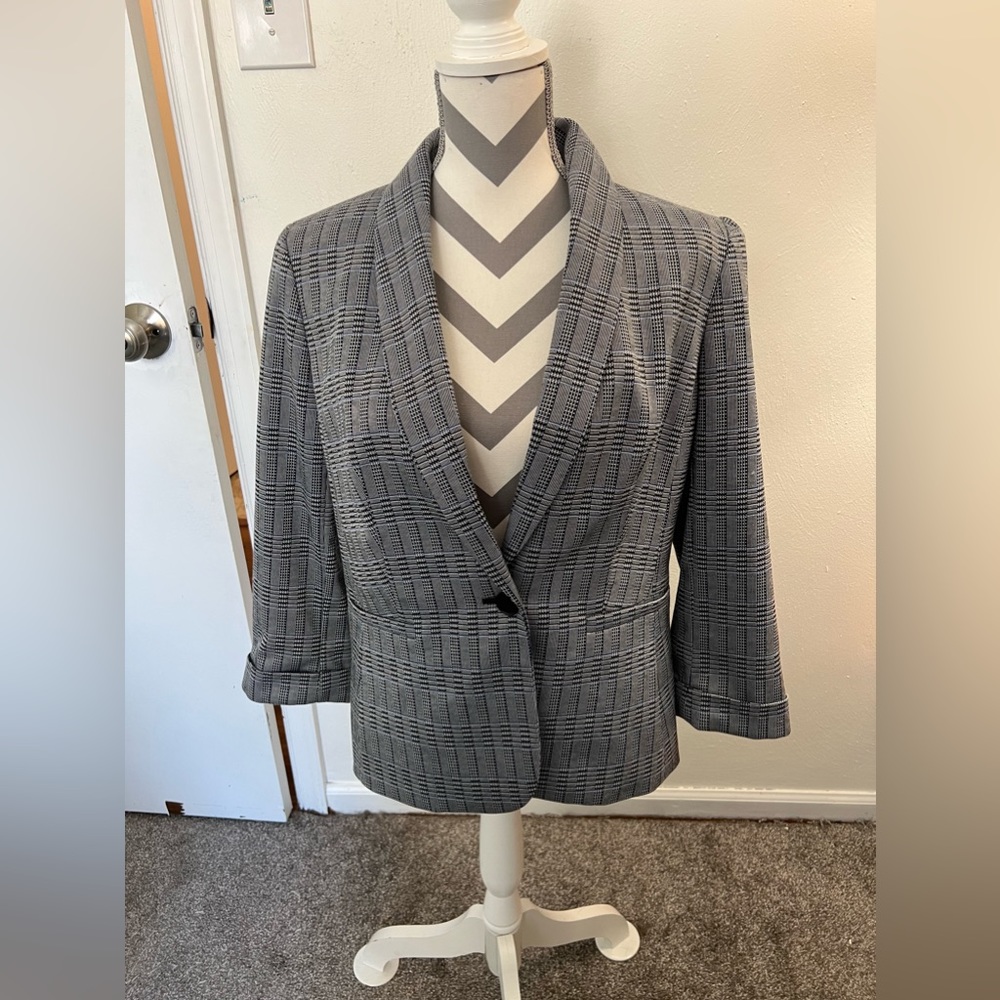 Nine West Blazer Gray Striped Size 10